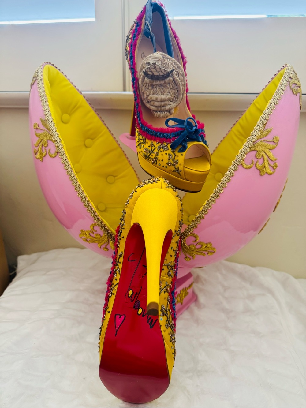 Christian Louboutin Yellow Embroidered Peep-Toe Platform Heels with Navy Trim - Picture 3 of 12
